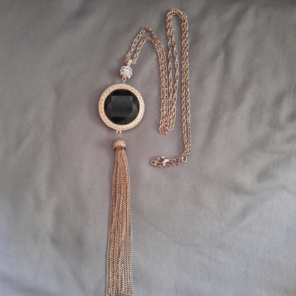 Elegant Gold and Black Tassel Necklace